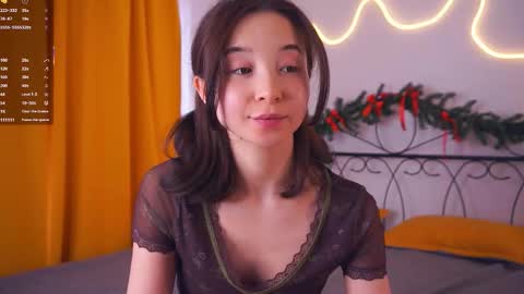 Yui online show from March 2026 07:34:02 AM