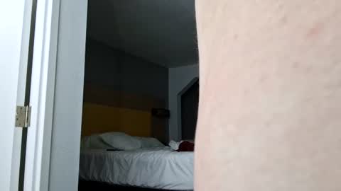 Snapshot of covict6969 chatting on June 2026 01:39:01 AM covict6969 online show from June 2026 01:39:01 AM