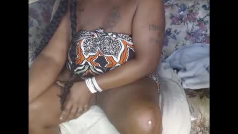 Snapshot of coykinks chatting on December 2025 05:07:02 PM Ebony Euphoria online show from December 2025 05:07:02 PM