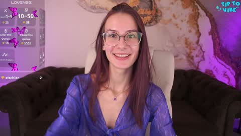 Snapshot of cozymell chatting on February 2025 06:58:02 AM cozymell online show from February 2025 06:58:02 AM