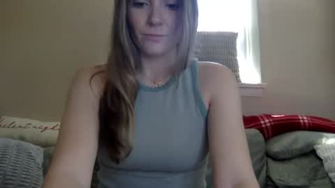 Snapshot of cplsthrpy chatting on April 2026 04:52:01 PM cplsthrpy online show from April 2026 04:52:01 PM