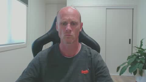 Snapshot of cptduckpants chatting on December 2024 05:18:01 AM cptduckpants online show from December 2024 05:18:01 AM