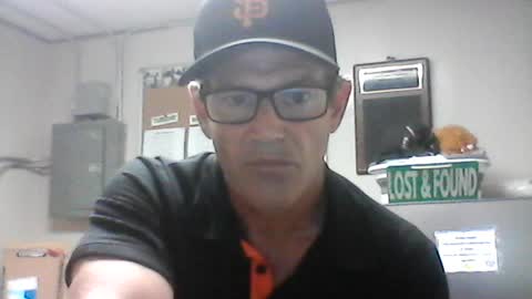 Snapshot of crackback927 chatting on June 2026 12:40:02 PM crackback927 online show from June 2026 12:40:02 PM