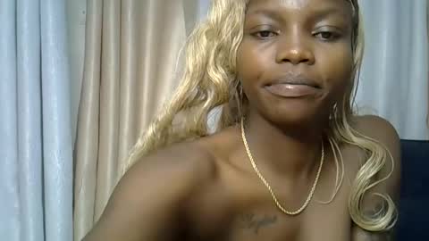 Snapshot of craizybitch chatting on March 2026 06:21:01 AM craizybitch online show from March 2026 06:21:01 AM