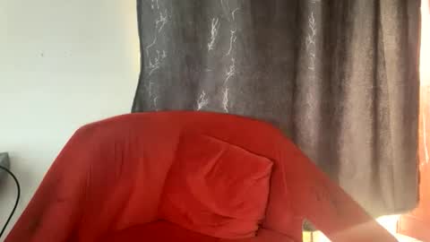 Snapshot of crave_meslowly chatting on February 2026 02:20:02 PM Taliee online show from February 2026 02:20:02 PM