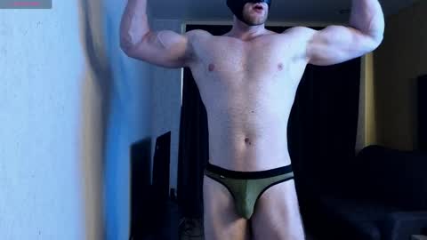 Snapshot of cravelorenzo chatting on April 2026 02:20:01 PM CraveLorenzo online show from April 2026 02:20:01 PM