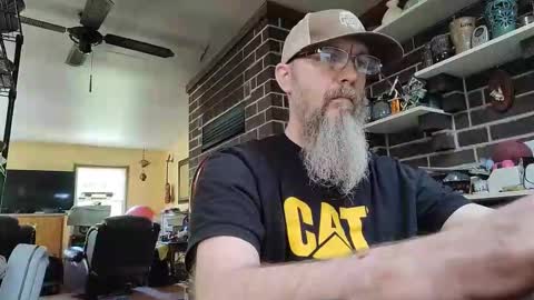 Snapshot of craven_moreass chatting on May 2026 02:35:01 PM Dick Fitswell online show from May 2026 02:35:01 PM