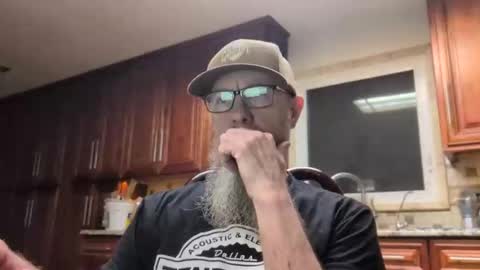 Snapshot of craven_moreass chatting on May 2026 10:09:02 AM Dick Fitswell online show from May 2026 10:09:02 AM