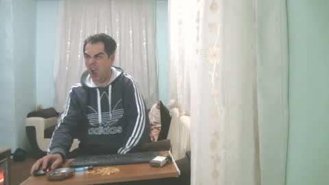 crazy____boy09 online show from December 2024 08:37:01 PM