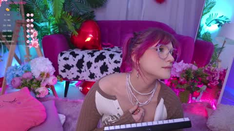 Sonya online show from February 2025 07:07:01 PM