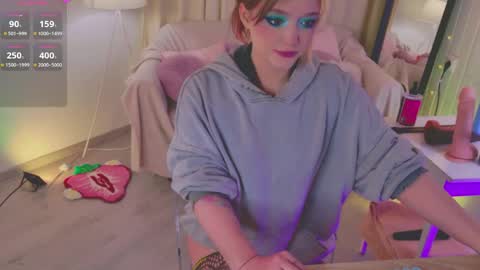 Snapshot of crazy__wine chatting on April 2026 10:24:02 PM Sonya online show from April 2026 10:24:02 PM