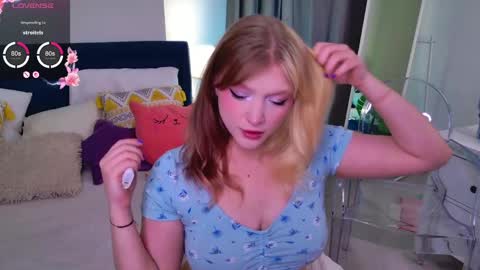 Snapshot of crazy__wine chatting on May 2026 10:15:02 PM Sonya online show from May 2026 10:15:02 PM