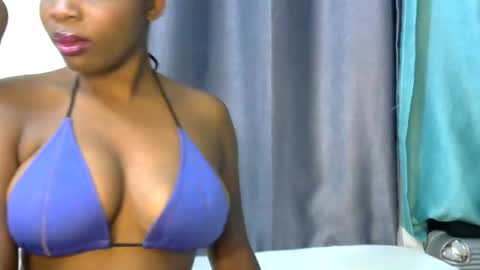 Snapshot of crazy_angela664 chatting on April 2026 01:54:01 AM Angela online show from April 2026 01:54:01 AM