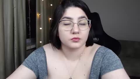 Crazy Bunya online show from December 2025 01:29:01 PM