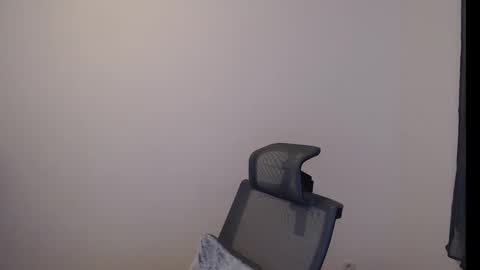 crazyangel8 online show from December 2024 03:02:02 PM