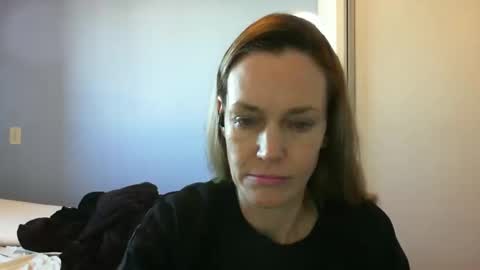 Anny online show from October 2025 11:28:01 AM