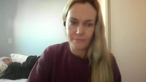 Snapshot of crazyanny chatting on June 2026 10:56:02 AM Anny online show from June 2026 10:56:02 AM