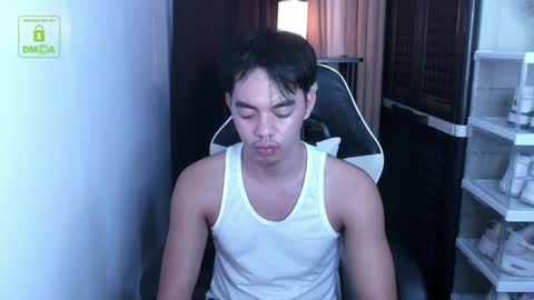 Snapshot of crazyasiancum chatting on December 2024 03:21:01 PM Zion online show from December 2024 03:21:01 PM