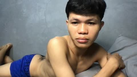 Snapshot of crazyasiantwink chatting on April 2026 11:17:01 AM James online show from April 2026 11:17:01 AM