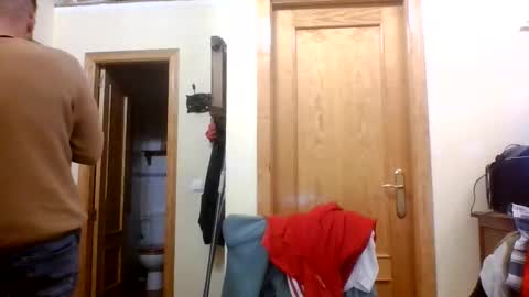 crazyboy44412345 online show from September 2025 05:23:01 AM