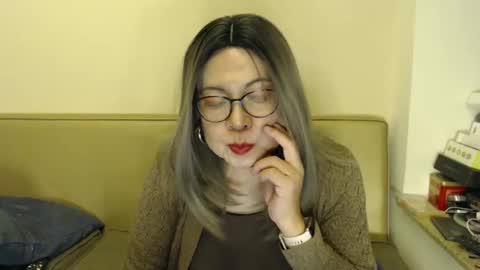 Snapshot of crazychika chatting on February 2025 01:37:02 PM Kelly online show from February 2025 01:37:02 PM