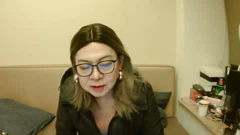 Snapshot of crazychika chatting on March 2025 08:21:01 PM Kelly online show from March 2025 08:21:01 PM