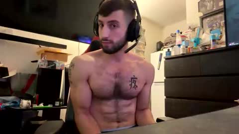 crazydill28 online show from November 2025 06:21:01 PM