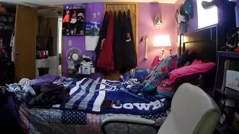 Snapshot of crazygirl802 chatting on February 2026 06:42:01 PM crazygirl802 online show from February 2026 06:42:01 PM