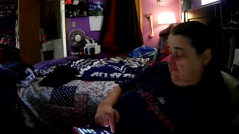 Snapshot of crazygirl802 chatting on June 2026 06:28:01 PM crazygirl802 online show from June 2026 06:28:01 PM