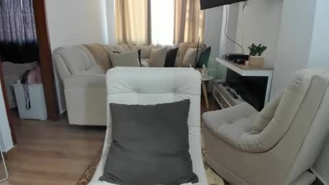 LAURA online show from February 2026 12:32:02 PM