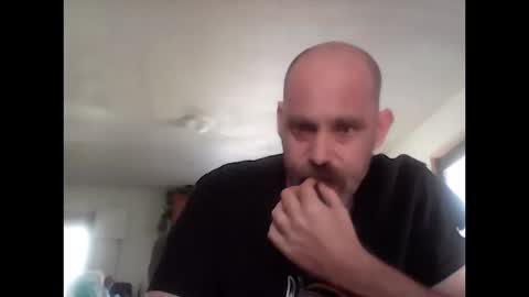 Snapshot of crazyheratic8 chatting on October 2025 08:42:01 PM crazyheratic8 online show from October 2025 08:42:01 PM
