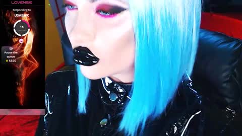 Snapshot of crazypinkyball chatting on March 2026 02:34:01 PM Roxy online show from March 2026 02:34:01 PM