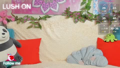 Anny online show from December 2024 09:25:02 AM