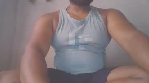 Snapshot of crazzy_booy chatting on May 2026 06:43:02 AM crazzy_booy online show from May 2026 06:43:02 AM