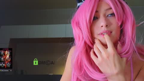 crazzy cherry online show from December 2025 01:51:01 PM