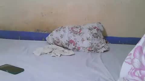 Samuel online show from October 2025 05:18:01 AM