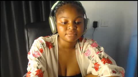 Snapshot of creamy_juicypussy chatting on September 2025 08:30:02 AM Lady jasmine online show from September 2025 08:30:02 AM