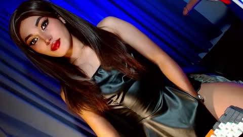 Snapshot of creamycum_celinexxx chatting on February 2025 04:58:01 PM Celine online show from February 2025 04:58:01 PM
