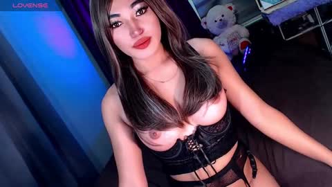 Snapshot of creamycum_celinexxx chatting on September 2025 08:25:02 AM Celine online show from September 2025 08:25:02 AM