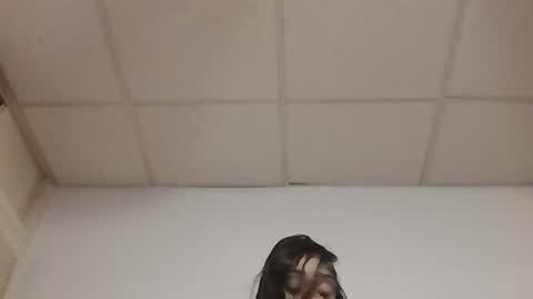 CreamyExotica online show from September 2025 12:40:01 PM