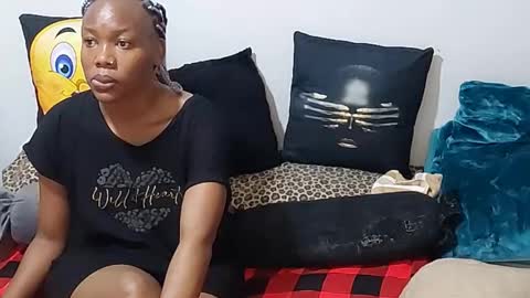 creamyhub online show from October 2025 08:00:02 AM