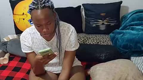 creamyhub online show from October 2025 08:03:01 AM