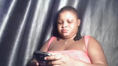 Snapshot of creamyposh1 chatting on October 2025 05:56:01 PM creamyposh1 online show from October 2025 05:56:01 PM