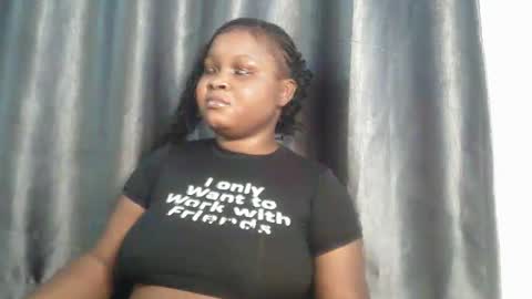 Snapshot of creamyposh1 chatting on November 2025 07:14:01 PM creamyposh1 online show from November 2025 07:14:01 PM