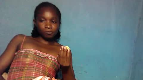 creamyxsugar online show from November 2025 06:51:01 PM