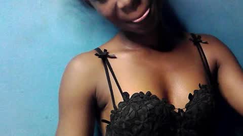 creamyxsugar online show from November 2025 08:20:01 PM