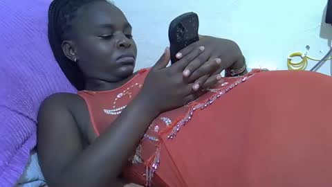 creamyypussyy online show from February 2026 09:45:01 PM