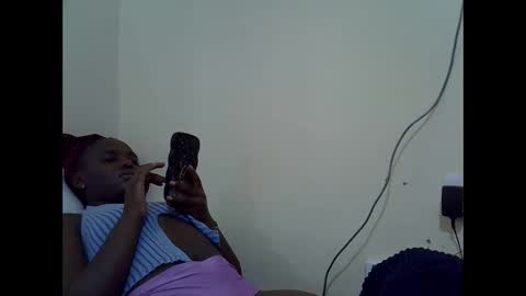 Snapshot of creamyypussyy chatting on March 2026 07:45:02 AM creamyypussyy online show from March 2026 07:45:02 AM