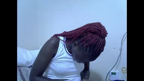 Snapshot of creamyypussyy chatting on March 2026 11:11:02 PM creamyypussyy online show from March 2026 11:11:02 PM