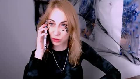 Lera online show from November 2025 01:35:02 PM